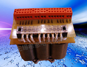 三相香蕉视频一区二区2